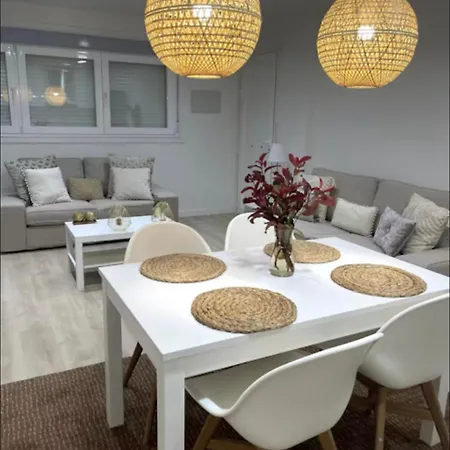 Claudia Arena Apartment *